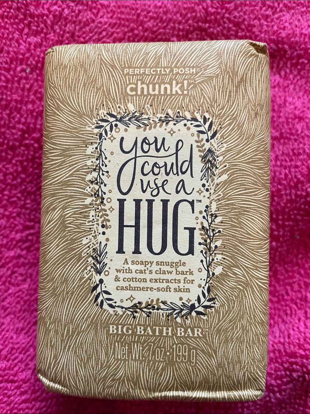 Perfectly Posh Chunk! You Could Use a Hug Big Bath Bar - Gold